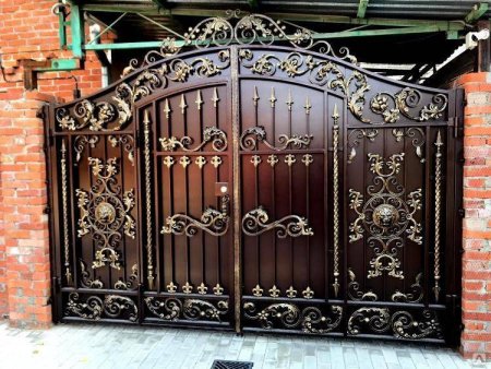 Кованые ворота Божедомов