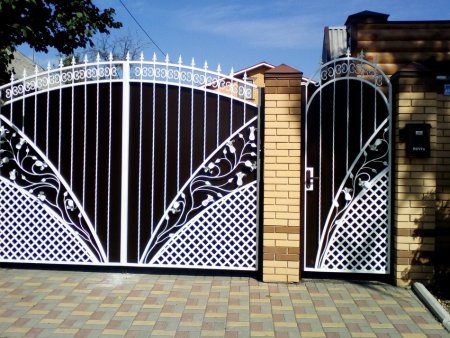 Простые кованые ворота