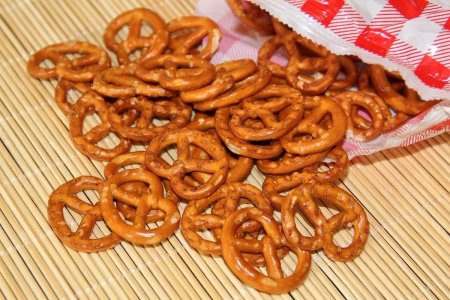 Печенье крендельки бретцель