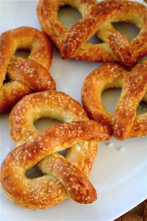 Сахарные крендельки