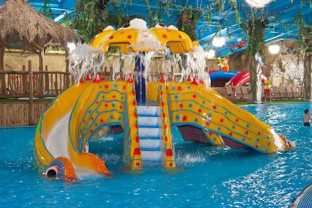 Детские горки в аквапарке
