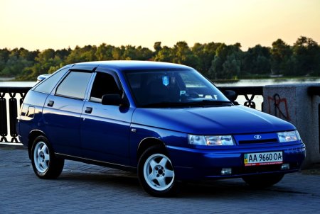 ВАЗ-2112 (Lada 112)