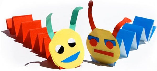 Гусеница из бумажных полос