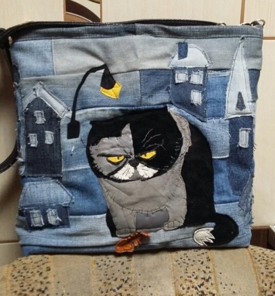 Панно из джинсов