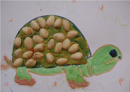 Аппликация из фисташковой скорлупы