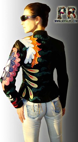 Аппликация на куртку женскую