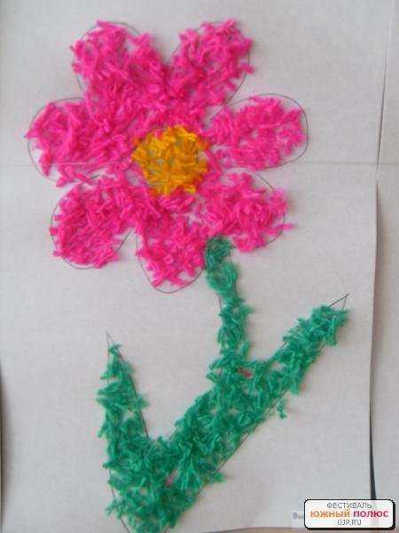 Аппликация из резаных ниток