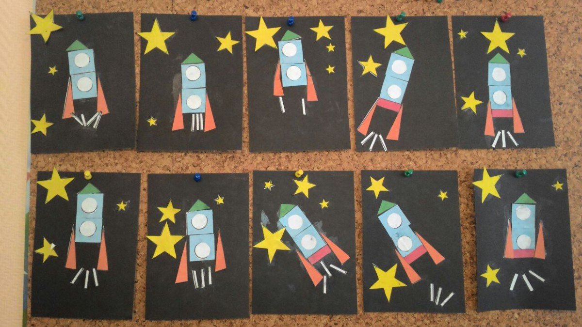 Аппликация ко Дню космонавтики. Аппликация космос для детей. Поделки на тему космос. Поделка космос средняя группа.