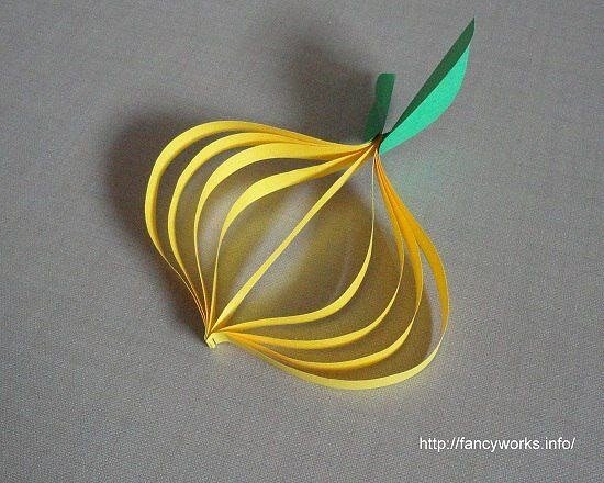 Фрукты из полосок бумаги