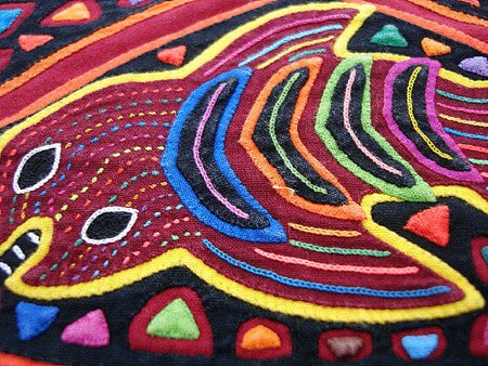 Панамская вышивка