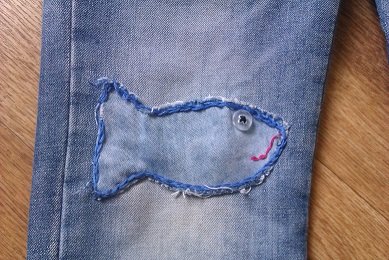 Заплатка аппликация на джинсы