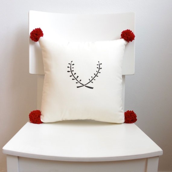 Подушка для украшений