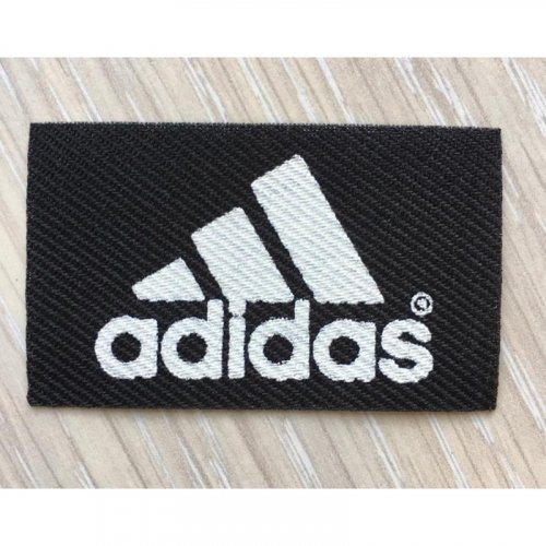 Нашивка adidas 3x5