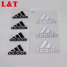 Наклейка adidas для одежды