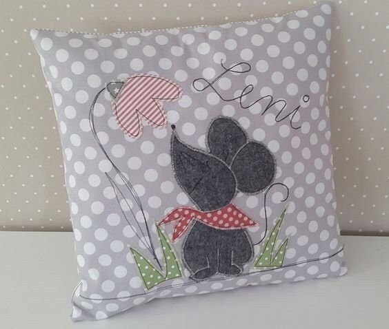 Подушки с аппликацией из фетра