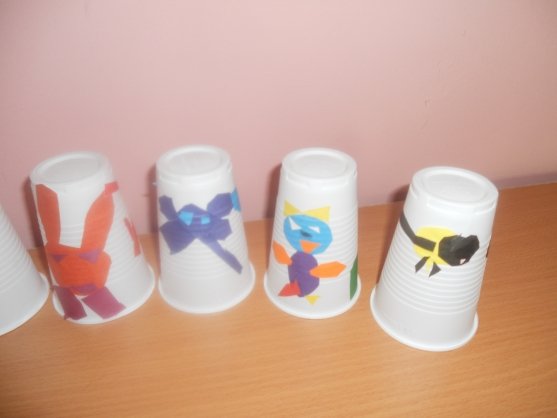 Конструирование из стаканчиков