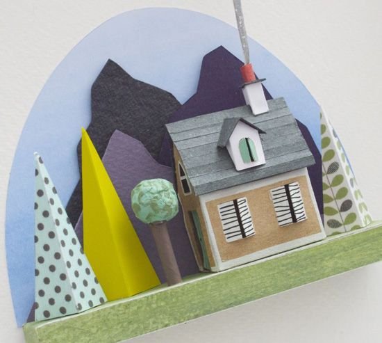 Дом из цветной бумаги
