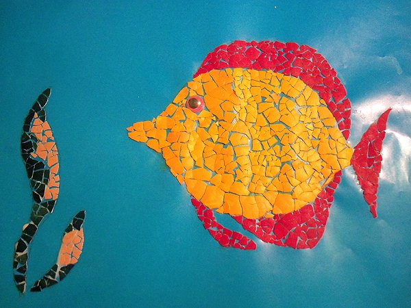 Золотая рыбка Обрывная мозаика из цветной бумаги
