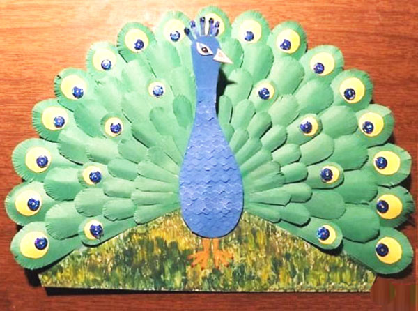 Детская поделка Павлин