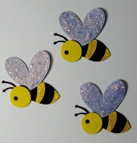 Поделка Пчелка для малышей