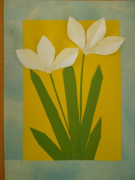 Аппликация весенних цветов