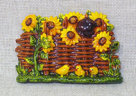 Плетень с подсолнухами лепка