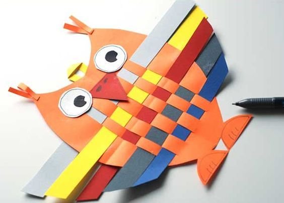 Поделка из полосок цветной бумаги для детей