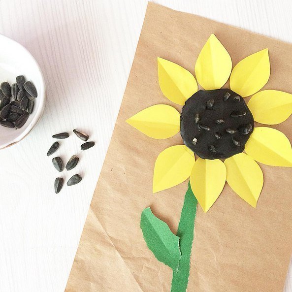 Подсолнух из цветной бумаги