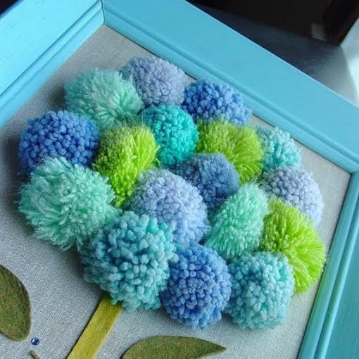 Поделки из помпончиков