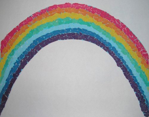 Радуга из цветной бумаги