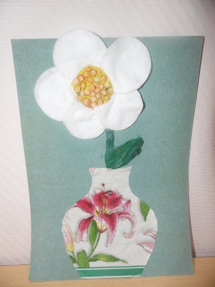 Аппликация Ромашка в вазе для подготовительной группы