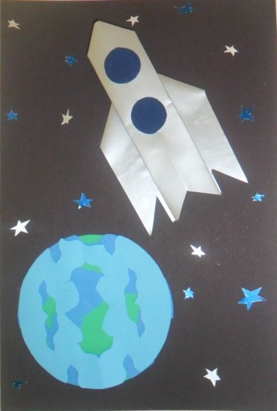 Аппликация ко Дню космонавти