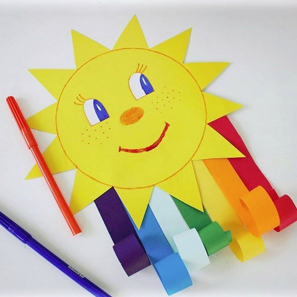 Солнце из цветной бумаги