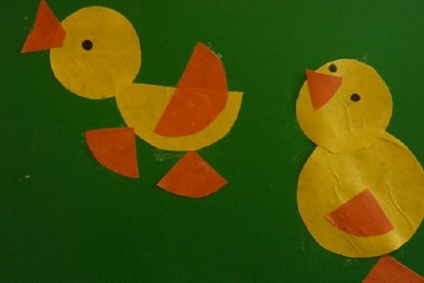 Цыпленок из цветной бумаги