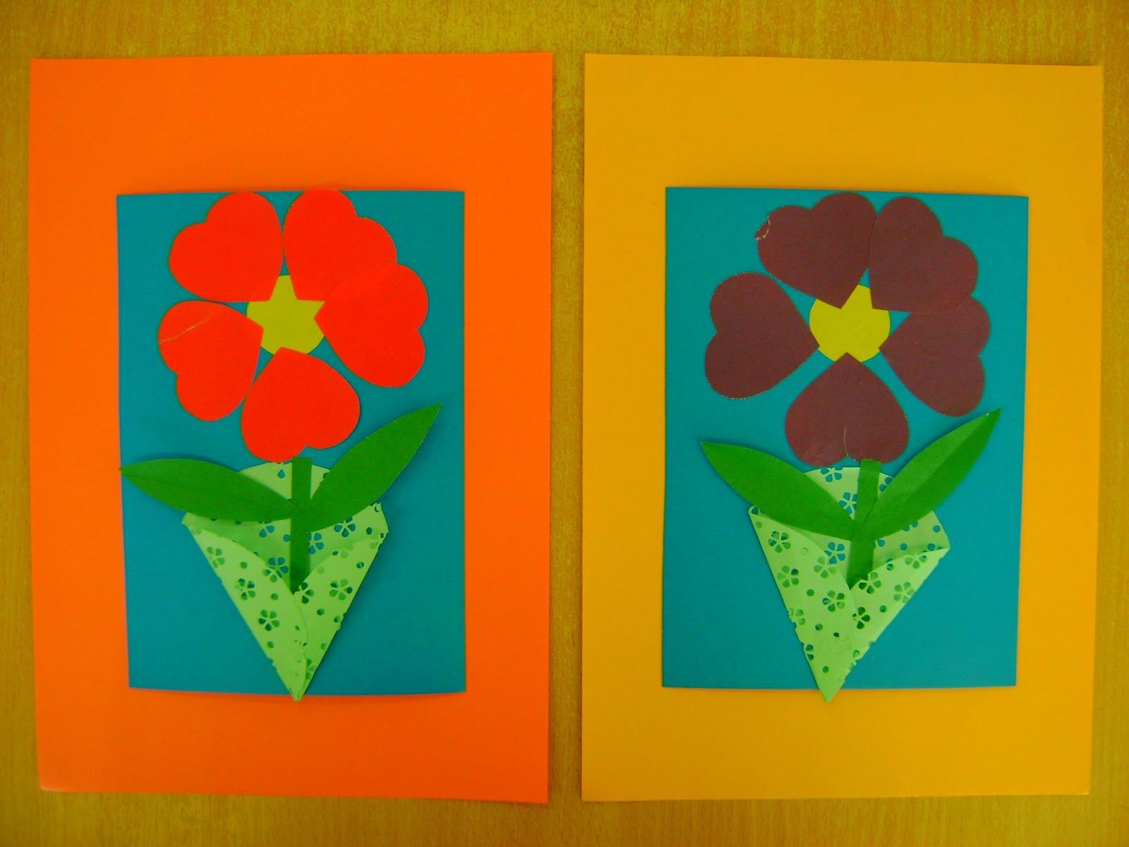Поздравительная открытка для мамы подготовительная группа. Аппликация.цветы. Аппликация на тему цветы. Аппликация с цветами. Цветы аппликация для детей.