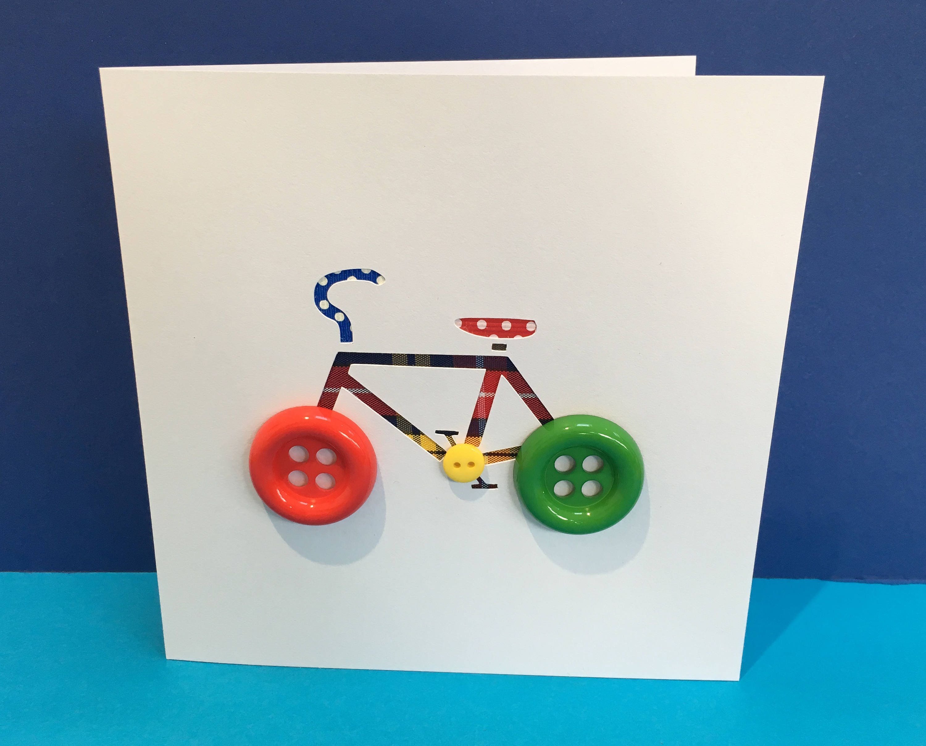 Поделка мой друг велосипед. Поделка велосипед. Аппликация велосипеда для детей. Велосипед из пуговиц. Поделка велосипед для детей.