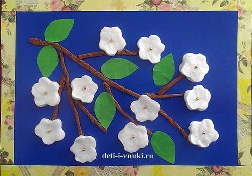 Аппликация веточка яблони