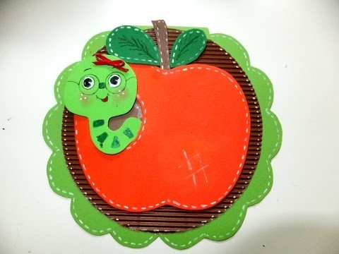 Поделка гусеница на яблоке из бумаги