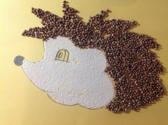 Аппликация из гречки