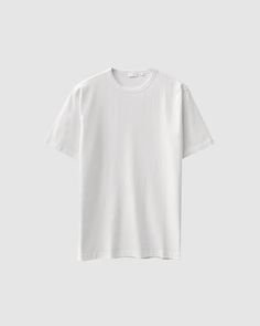 Белая футболка оверсайз