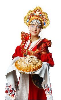 Красавица в кокошнике с караваем