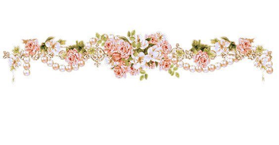 Цветочная гирлянда на белом фоне