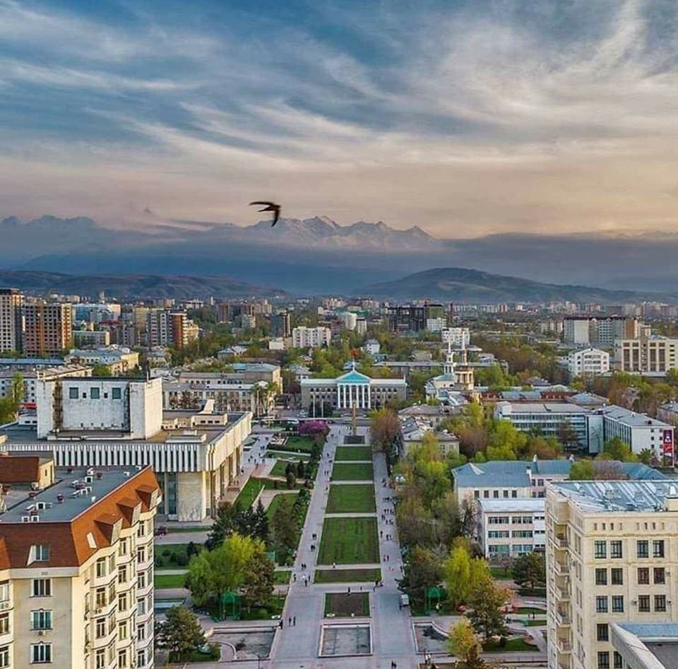 Бишкек столица Кыргызстана. Бишкек, Бишкек, Киргизия. Киргизия Бишкек достопримечательности. Бишкек столица площадь. Город киргиз