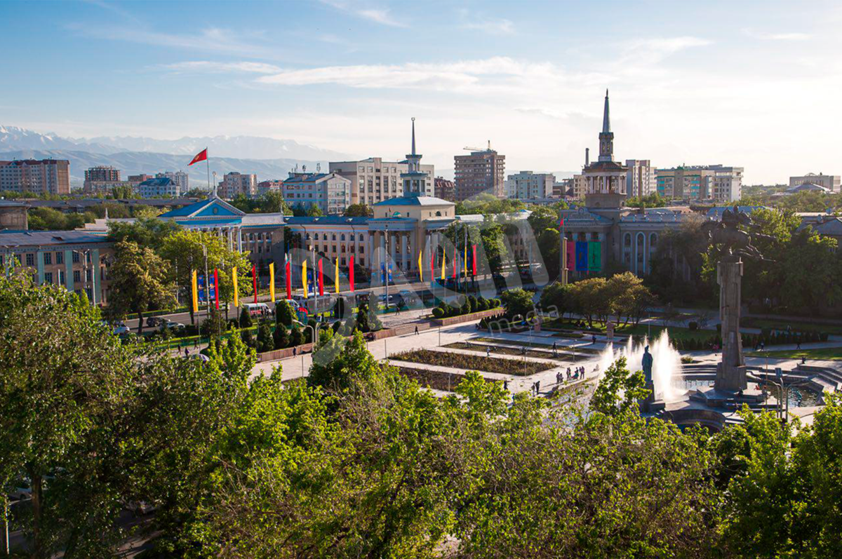 Город бишкек страна. Киргизия столица Бишкек. Bishkek City, Киргизия Бишкек. Панорама Бишкек. Киргизия Бишкек достопримечательности.