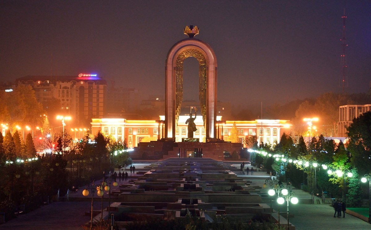 Точикистон город. Таджикистан город Душанбе. Столица Душанбе столица Таджикистана. Достопримечательности Душанбе 2022. Душанбе столица 2022.