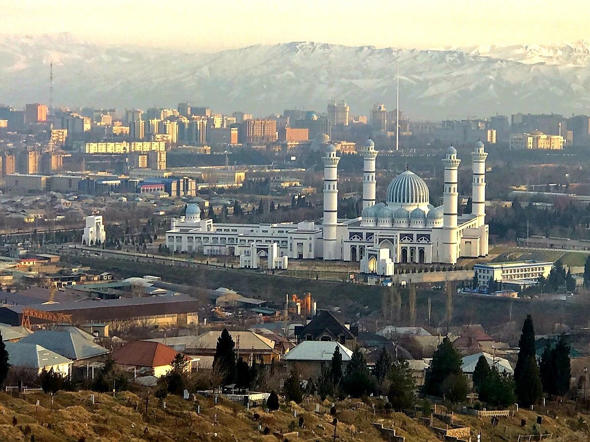 Под душанбе. Душанбе столица Таджикистана. Столица Таджикистана сейчас 2023. Таджикистан Душанбе 2023. Столица Душанбе 2023.