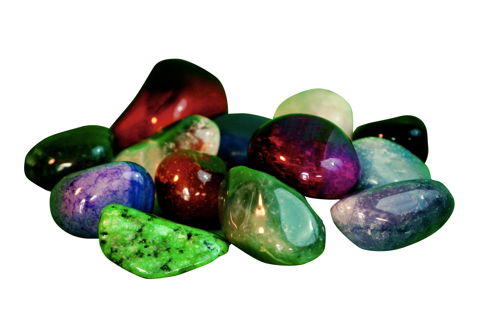 Самоцветы для детей. Цветные камушки. Разноцветные камни. Цветные прозрачные камушки. Камень на белом фоне.
