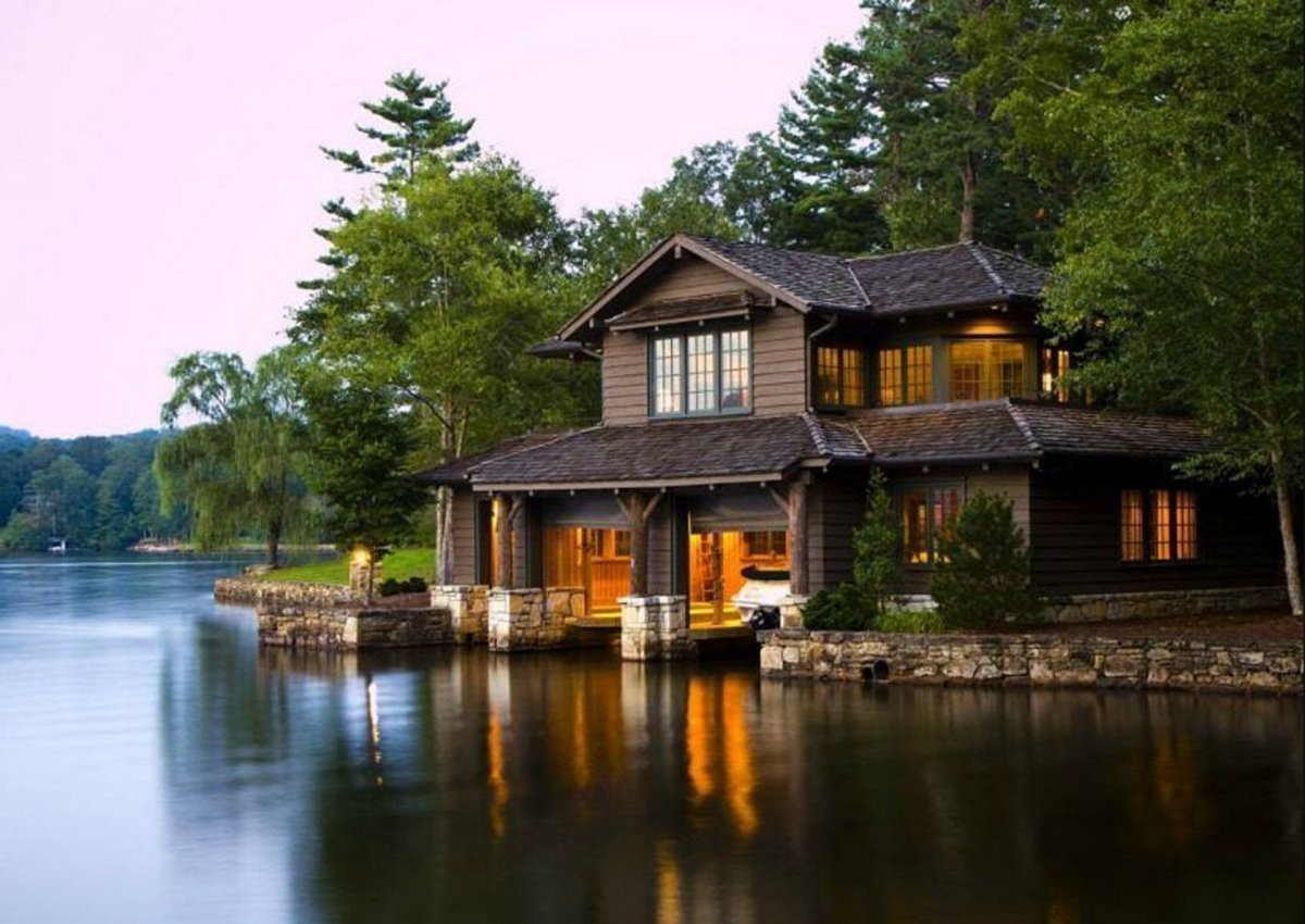 Онтарио Канада коттеджи у озера. Дом у озера (США, 2006). Дом Гилбертов у озера. Деревянный дом на реке