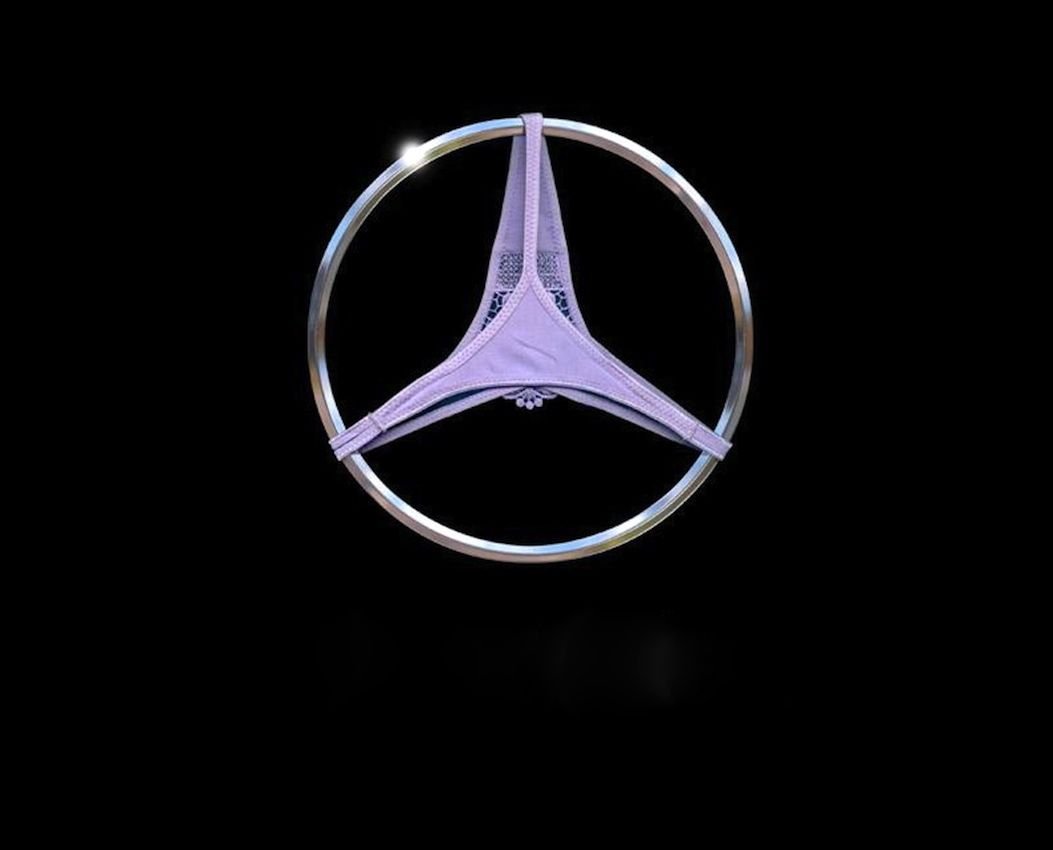 Mercedes текст. Мерседес- Бенц/ Mercedes-Benz лого. Mercedes-Benz эмблема. Прикольные значки Мерседес. Знак Мерседес.