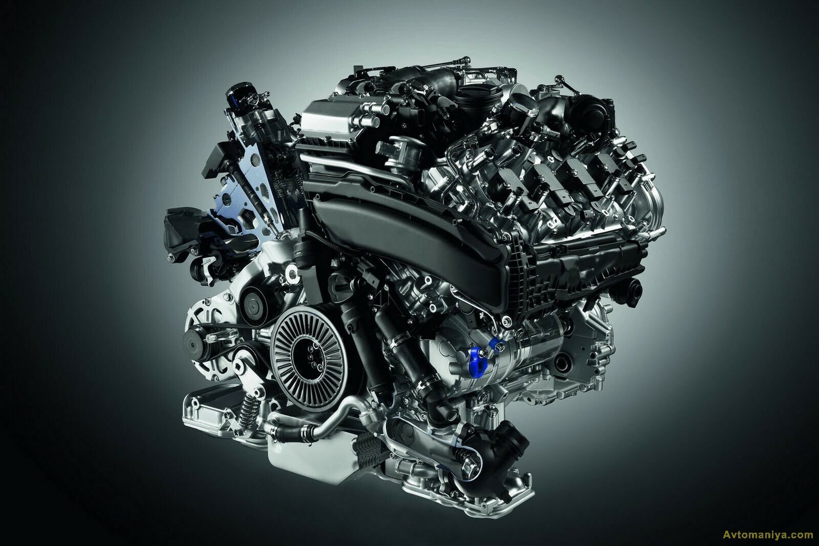 Плохие двигатели автомобилей. Audi a8 4.0 TFSI. На Ауди q7 v12 двигатель. V8 TFSI Audi. W12 4.0 Audi.